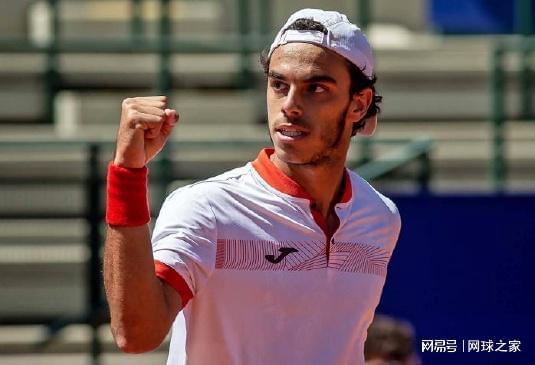 亚足球的最 亚足球的最