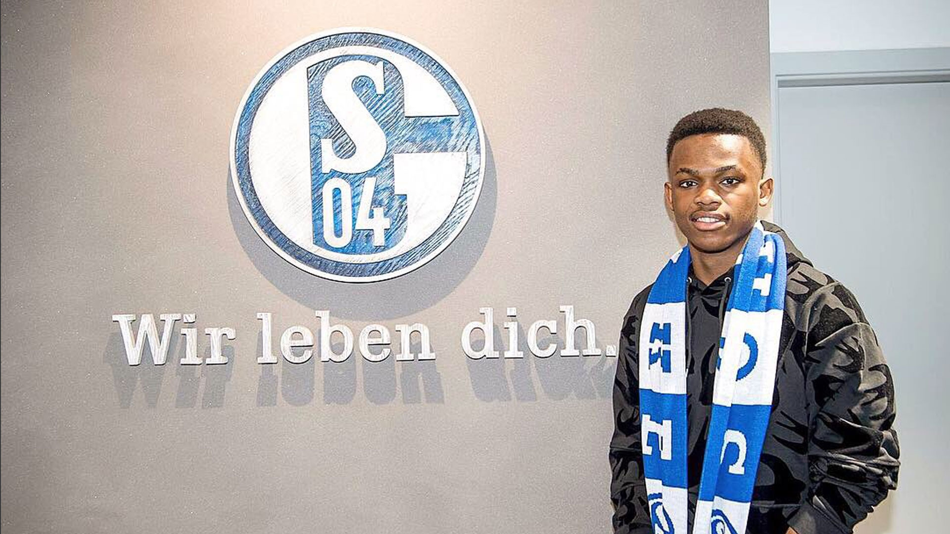 的一场焦点 的一场焦点