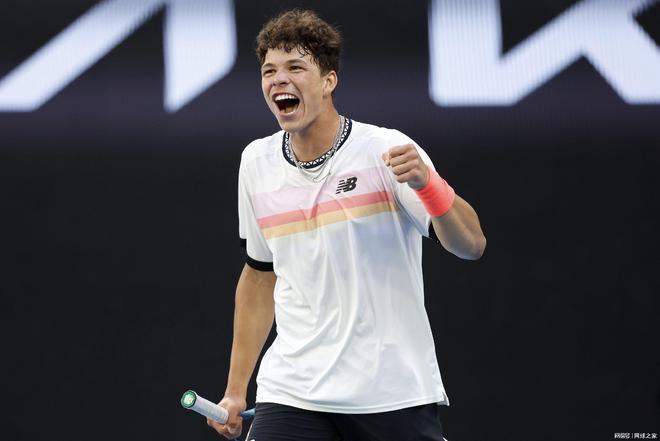 激烈竞逐中 激烈竞逐中