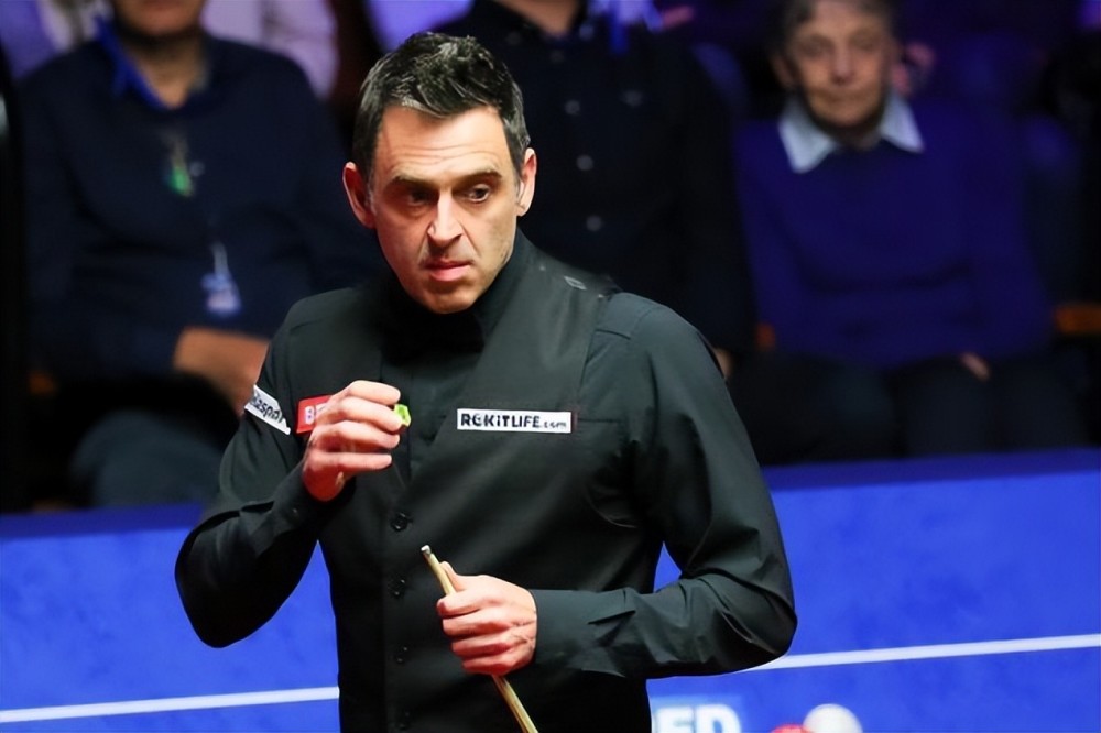 比赛的前两 比赛的前两