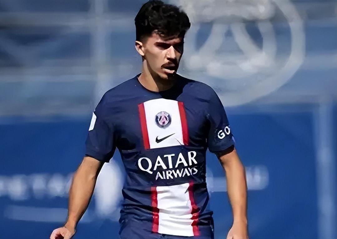 在这个充满 在这个充满