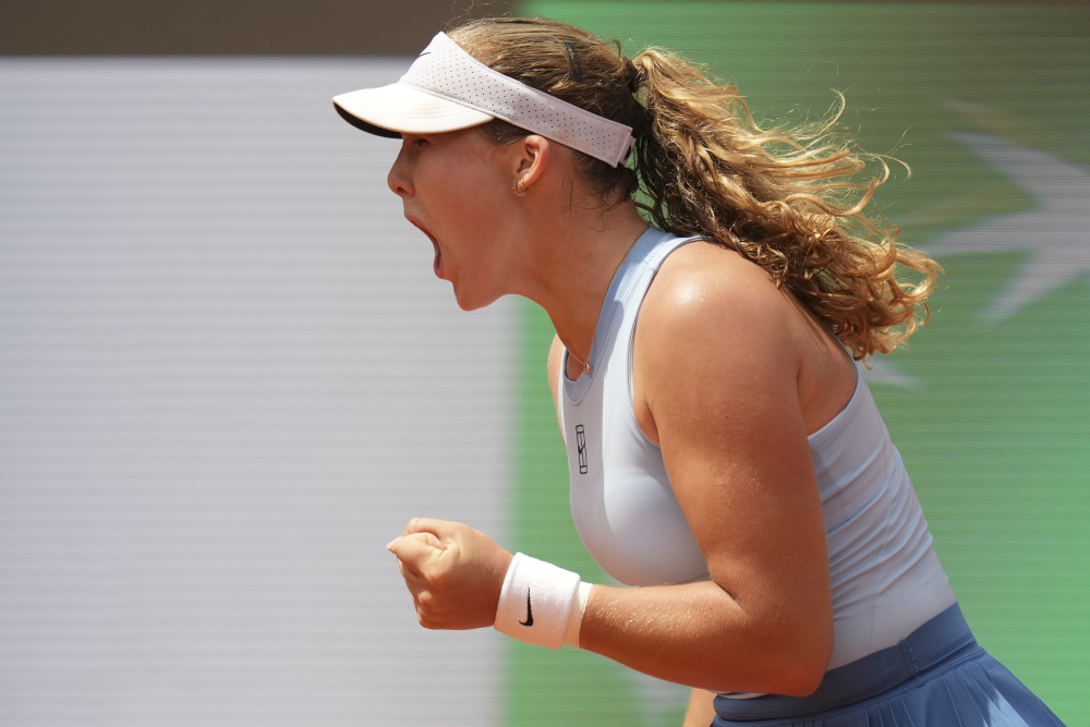 穩健的左後 穩健的左後