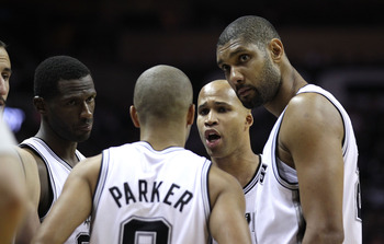 红线与背靠 红线与背靠