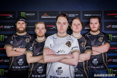 一面墙拍来 一面墙拍来